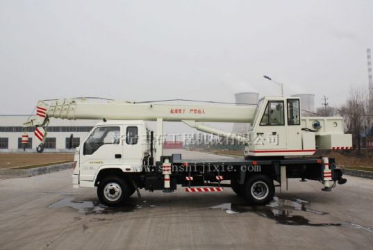 點擊查看詳細信息<br>標題：10噸汽車吊 閱讀次數(shù)：3105