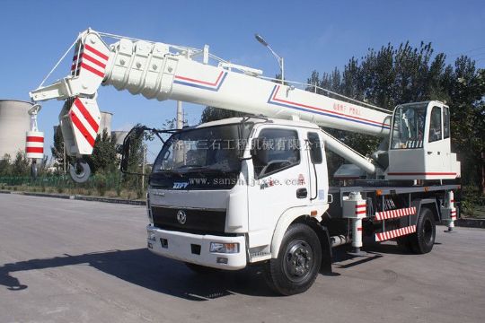 點擊查看詳細信息<br>標題：12-16噸汽車吊 閱讀次數(shù)：4132
