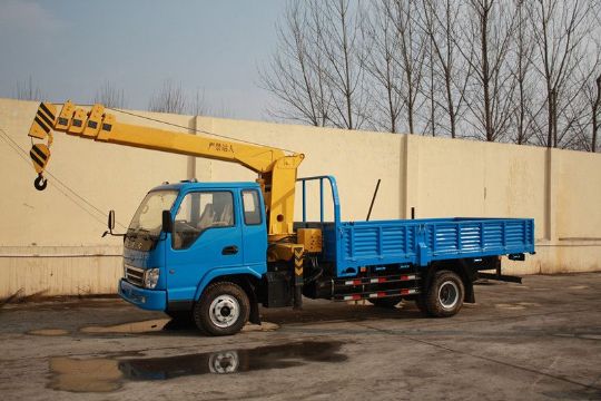點(diǎn)擊查看詳細(xì)信息<br>標(biāo)題：國(guó)四5噸隨車(chē)吊 閱讀次數(shù)：3203