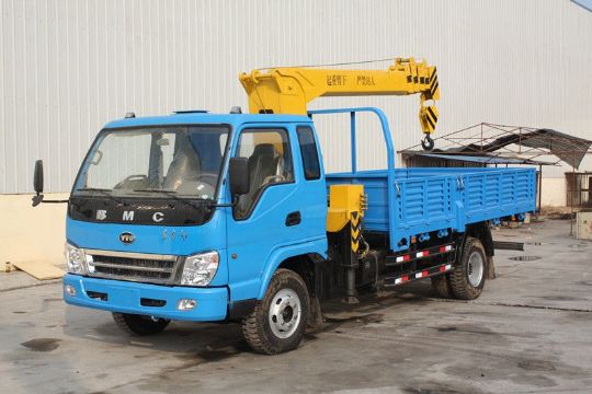 點(diǎn)擊查看詳細(xì)信息<br>標(biāo)題：東風(fēng)隨車(chē)吊 閱讀次數(shù)：2964